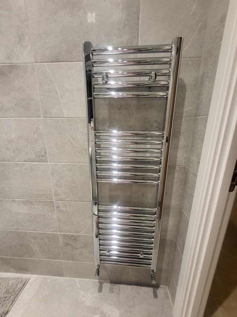 image for Chrome towel radiator 