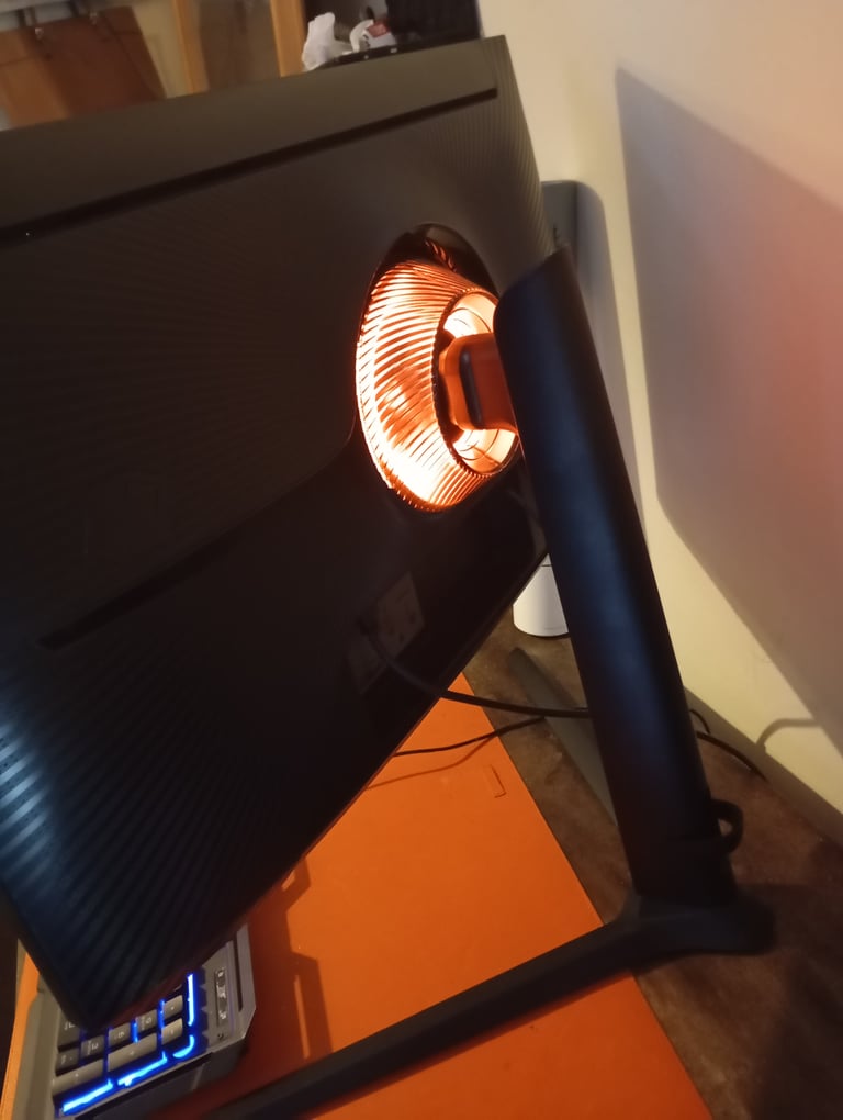 SAMSUNG Odyssey G7 28''