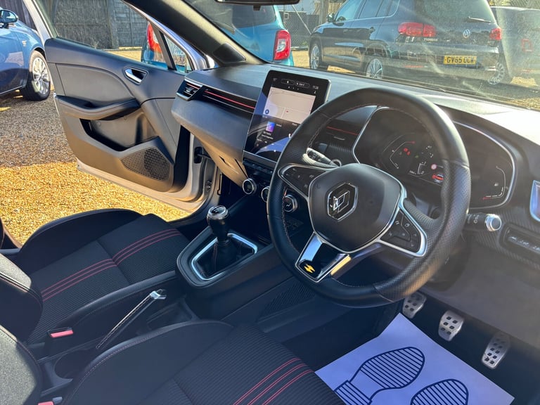2020 Renault Clio 1.0 TCe RS Line Hatchback 5dr Petrol Manual Euro 6 (s/s) (100