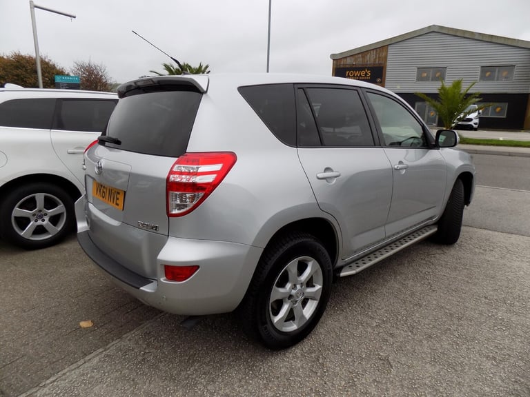 2011 Toyota RAV4 2.2 D-4D XT-R 5dr ESTATE Diesel Manual