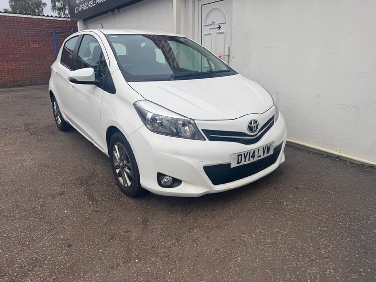 2014 Toyota Yaris 1.0 VVT-i Icon Plus Euro 5 5dr HATCHBACK Petrol Manual