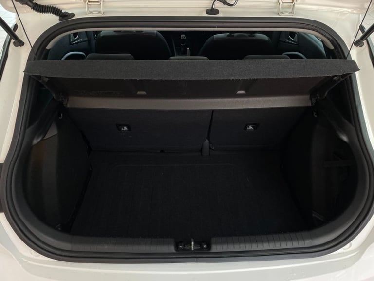 2019 Hyundai i20 1.0 T-GDi SE Hatchback 5dr Petrol Manual Euro 6 (s/s) (100 ps) Hatchback Petrol ...