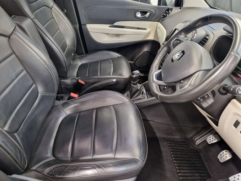 2017 Renault Captur 1.5 dCi 110 Signature S Nav 5dr HATCHBACK DIESEL Manual