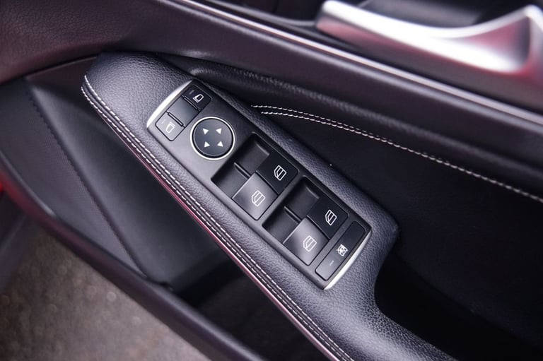 2019 Mercedes-Benz GLA 1.6 GLA180 Urban Edition SUV 5dr Petrol Manual Euro 6 (s/s) (122 ps) ESTAT...