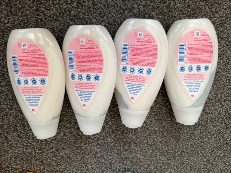 Baby wash bundle and nappies