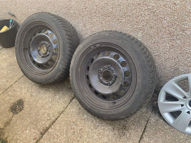 Bmw series 3 winter tyres and rims 