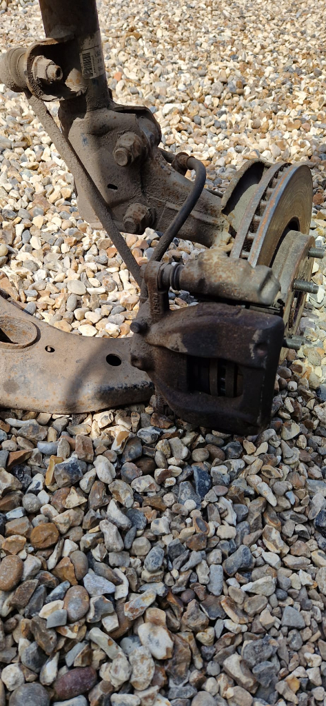 Toyota Avensis 09-15 MK3 T27 Front Passenger Side Suspension Leg O/S/F 4852005310