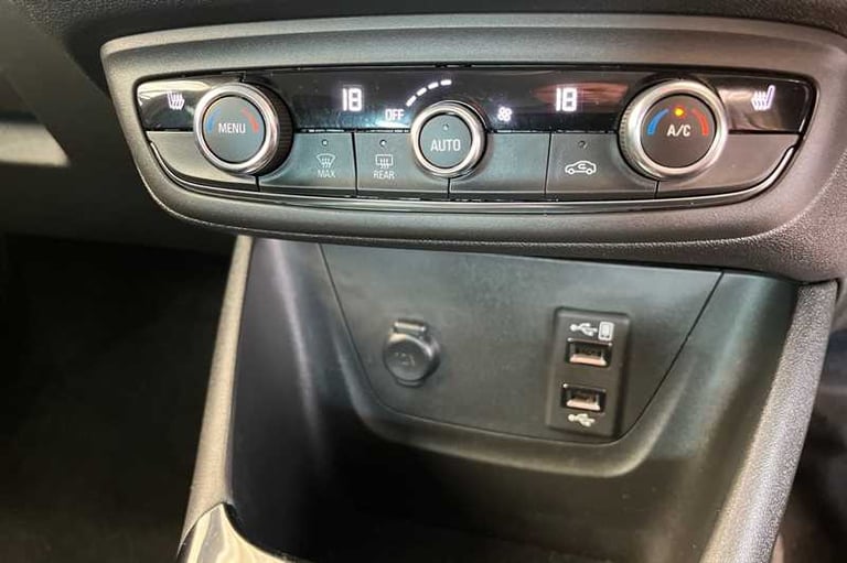 2022 Vauxhall Crossland 1.2 Turbo Ultimate SUV 5dr Petrol Auto Euro 6 (s/s) (130 ps) SUV Petrol A...