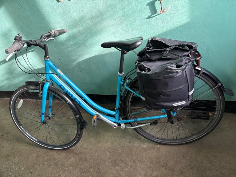 image for Adult / teen bike with accessories 