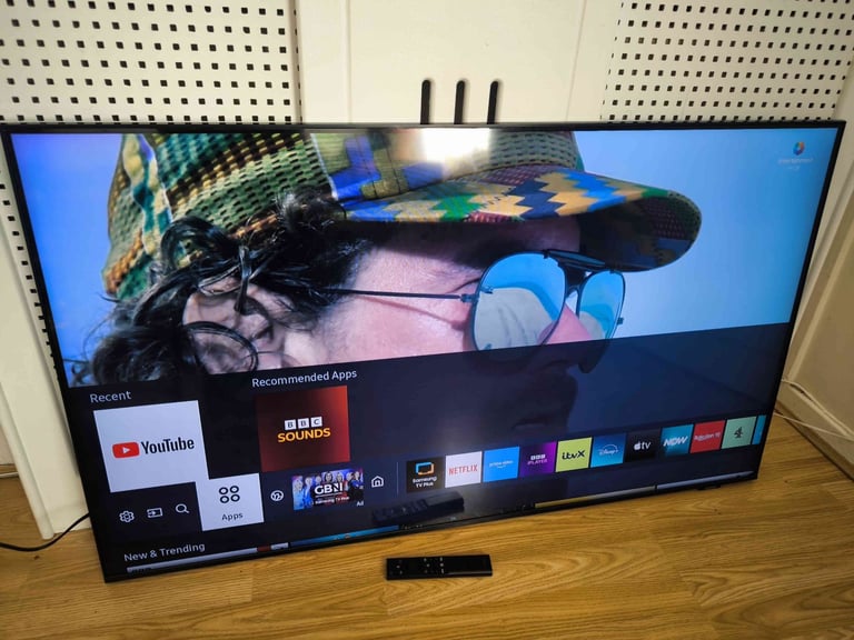 Samsung 50" Smart 4K UltraHD LED TV