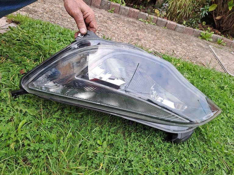 Driver side vauxhall astra 2014 Led headlight 