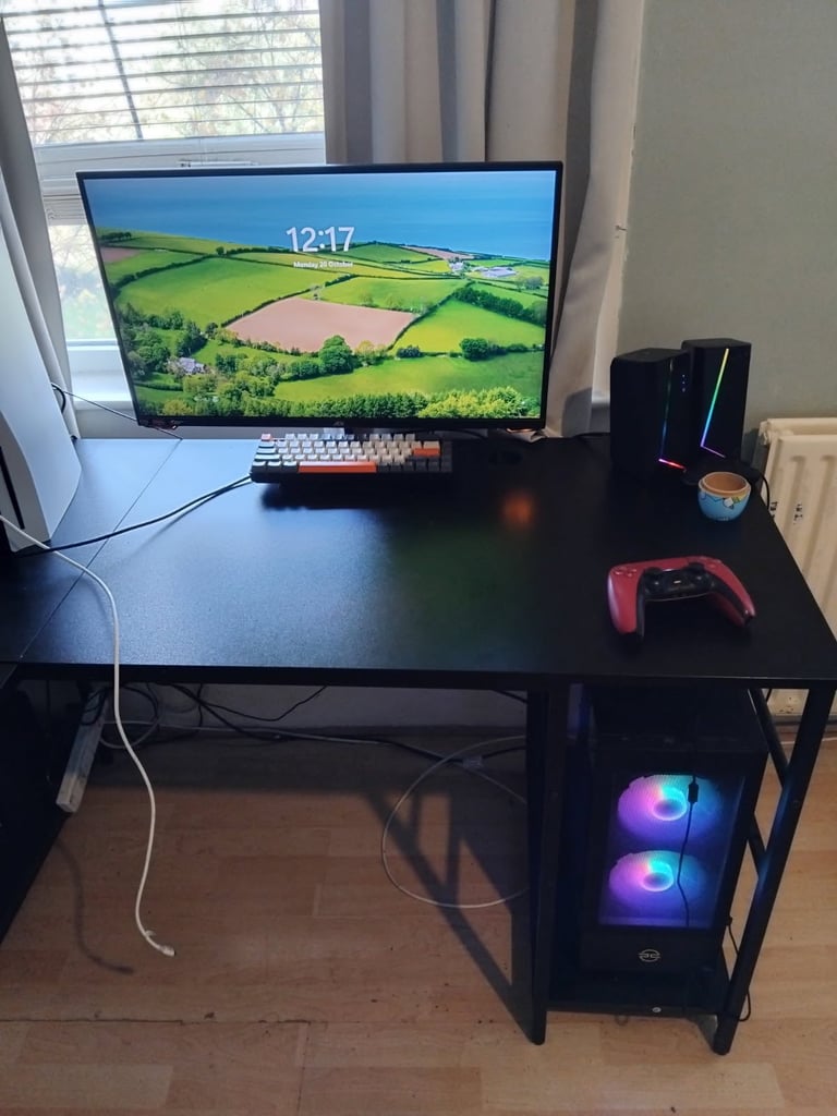PCSpecialist Flux 330 Gaming PC