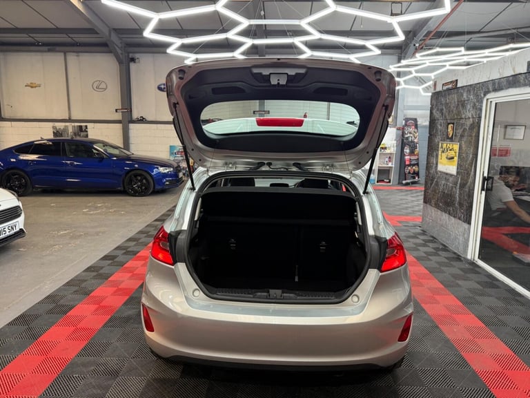 FORD FIESTA 1.0 T EcoBoost Zetec 2018