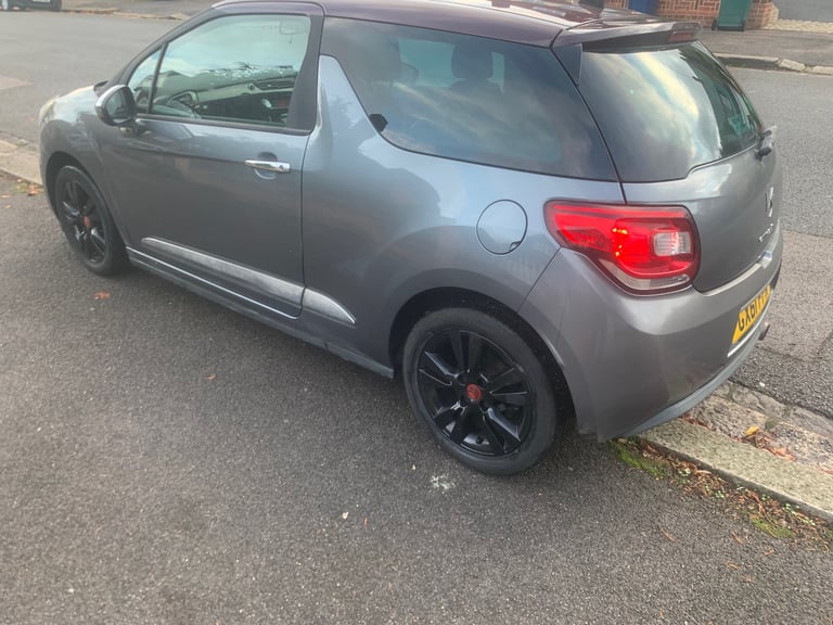 Citroen, DS3, Hatchback, 2011, Manual, 1560 (cc), 3 doors