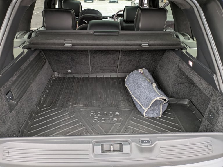 Land Rover, RANGE ROVER, Estate, 2017, Automatic, 4367 (cc), 5 doors