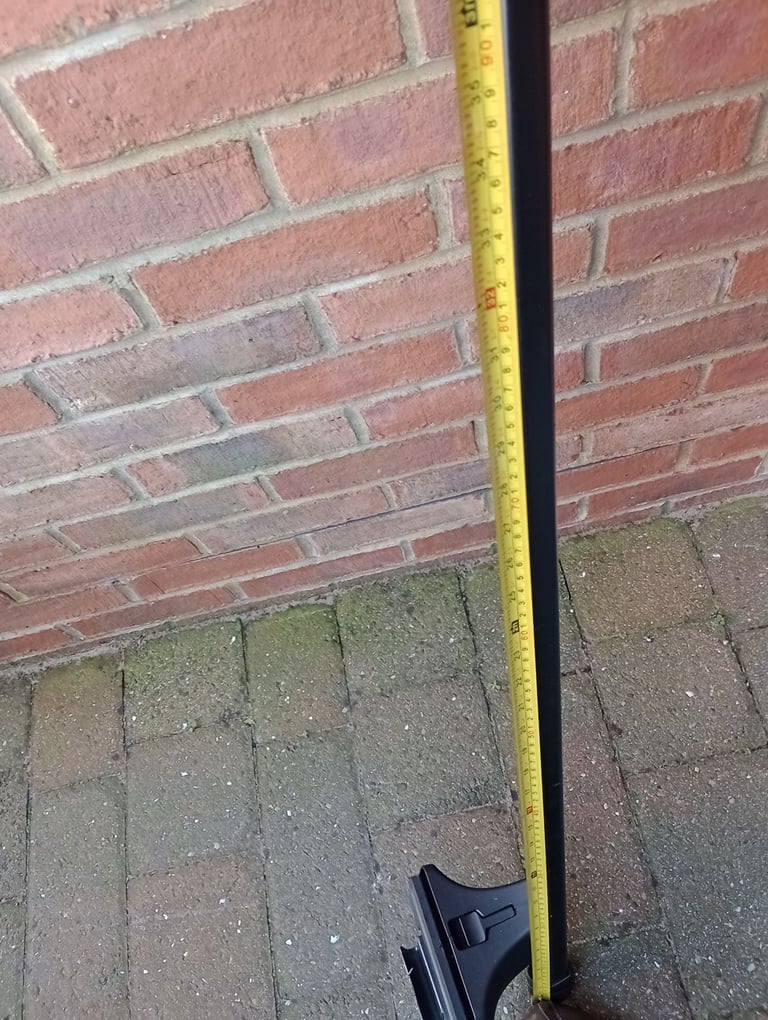 Roof Bars, Thule, 2 Keys, Model Unknown 