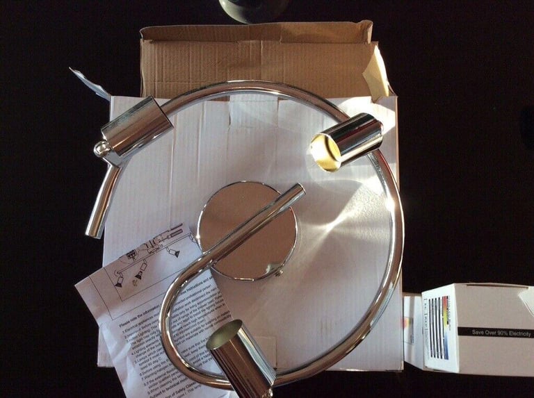 Modern flush light fitting bnib