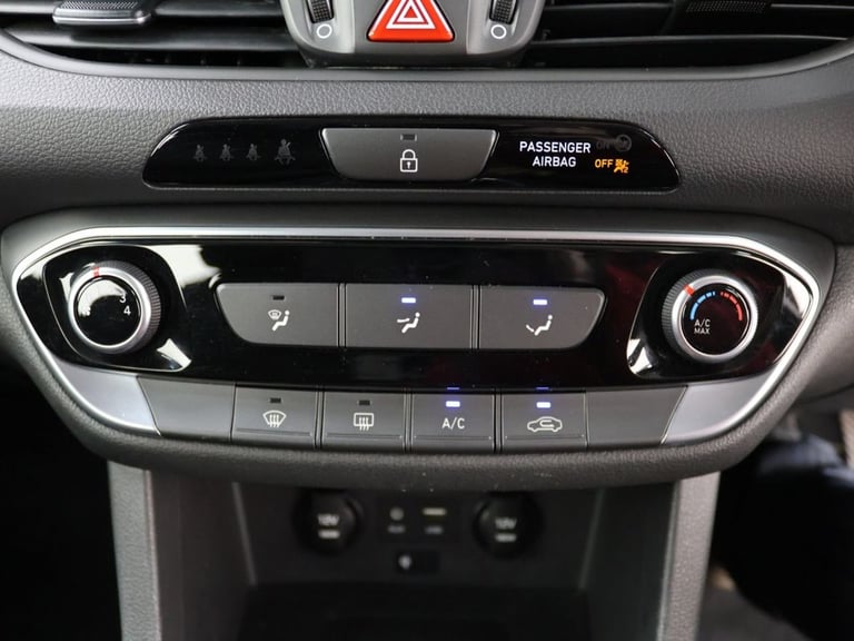 2018 Hyundai i30 1.0 T-GDi SE Nav Hatchback 5dr Petrol Manual Euro 6 (s/s) (120 ps) Hatchback Pet...