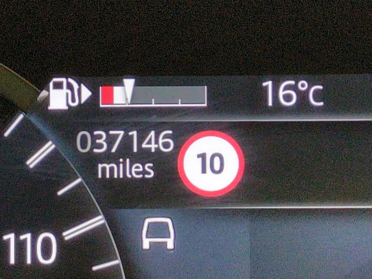 2022 Land Rover Discovery Sport 2.0 D200 MHEV Urban Edition SUV 5dr Diesel Auto 4WD Euro 6 (s/s) ...