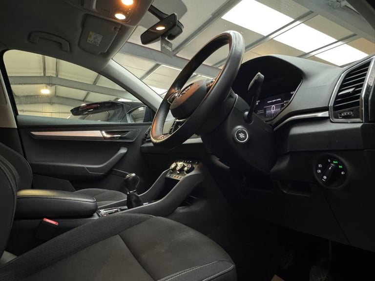 2023 Skoda Karoq 1.0 TSI SE Drive SUV 5dr Petrol Manual Euro 6 (s/s) (110 ps) ESTATE Petrol Manual