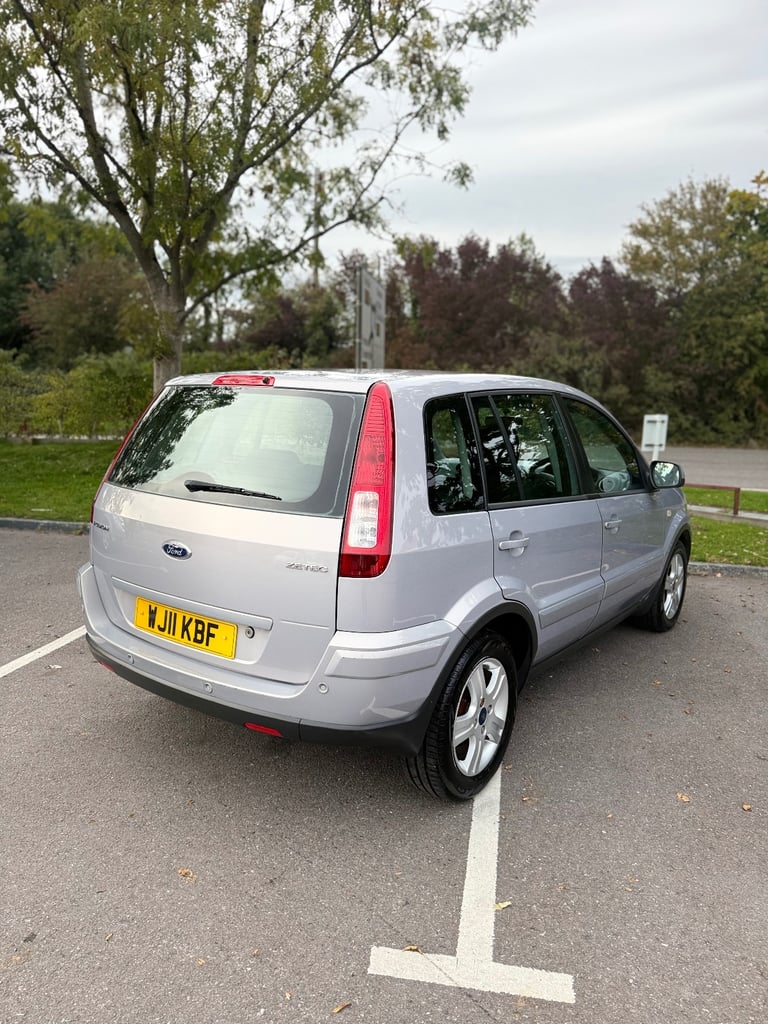 Ford, FUSION, Hatchback Zetec, 2011, Manual, 1388 (cc), 5 doors