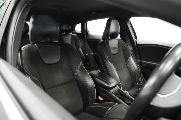  Volvo V40 2.0 D2 R-Design Nav Plus Euro 6 (s/s) 5dr Diesel Manual