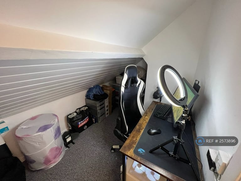 3 bedroom house in Newhaven Road, Leicester, LE5 (3 bed) (#2573896)