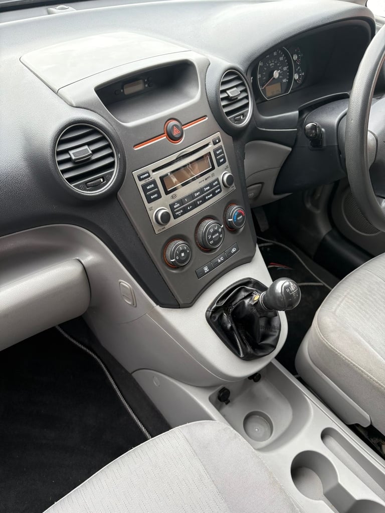 Kia, CARENS, MPV, 2010, Manual, 1591 (cc), 5 doors