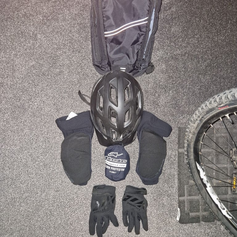 Voodoo Bantu Mountain Bike + Accessories