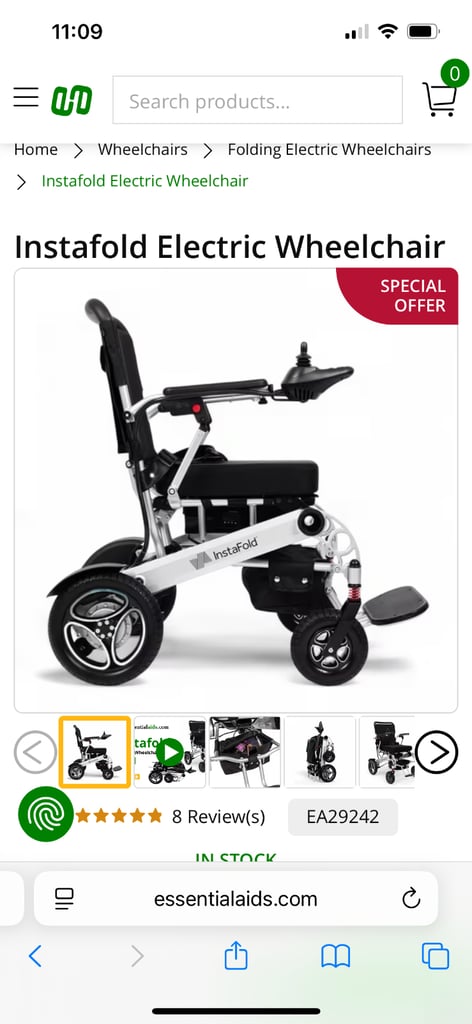 Electric foldable wheelchair 