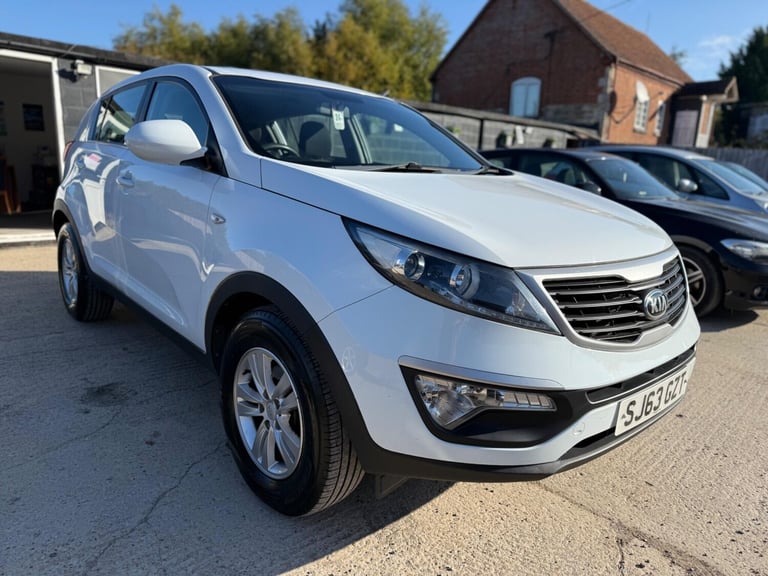 image for 2014 Kia Sportage 1.7 CRDi EcoDynamics 1 2WD Euro 5 (s/s) 5dr ESTATE Diesel Manual