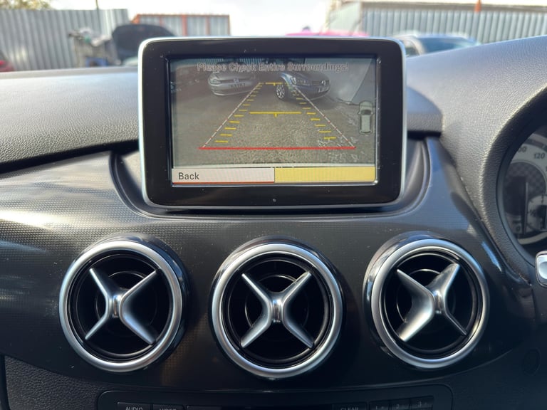 2012 Mercedes-Benz B-Class 1.6 B180 BLUEFFICIENCY MPV Petrol Automatic