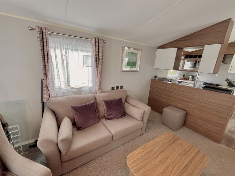 Willerby Avonmore static caravan for sale - Pentire Coastal Holiday Park, Bude Excellent condition