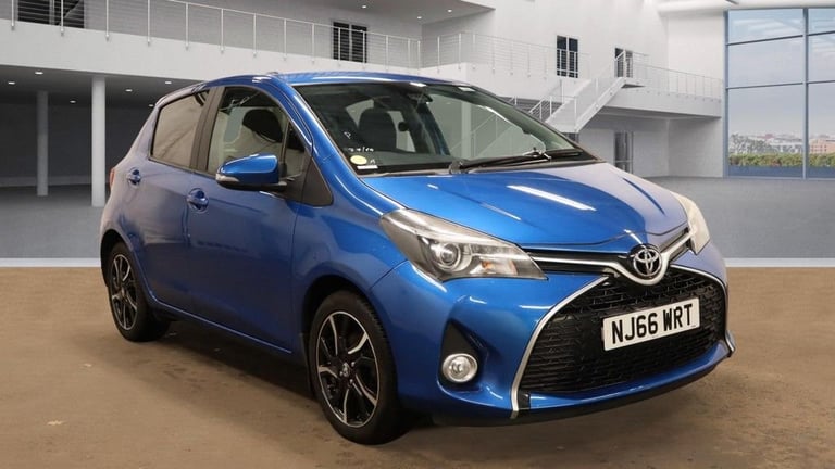 image for 2016 Toyota Yaris 1.33 Dual VVT-i Design Hatchback 5dr Petrol Multidrive S Euro 6 (Safety Sen Hat...