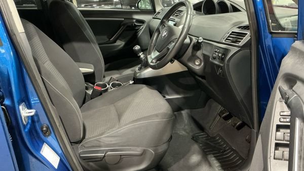 2014 Toyota Verso 1.6 V-Matic Icon MPV 5dr Petrol Manual Euro 5 Euro 5 (132 ps) MPV Petrol Manual