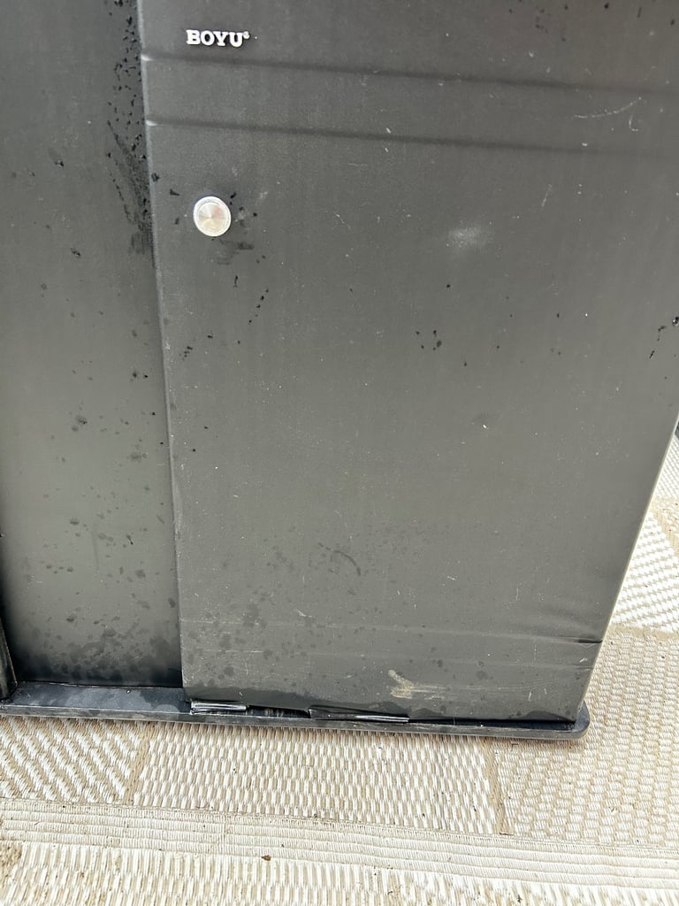 BOYU 120L Fish Tank Aquarium with Black Cabinet