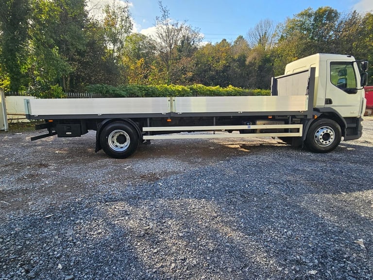 2017 DAF LF 18 ton drop side/scaffold/ 1 owner/new mot /low mileage/warranty