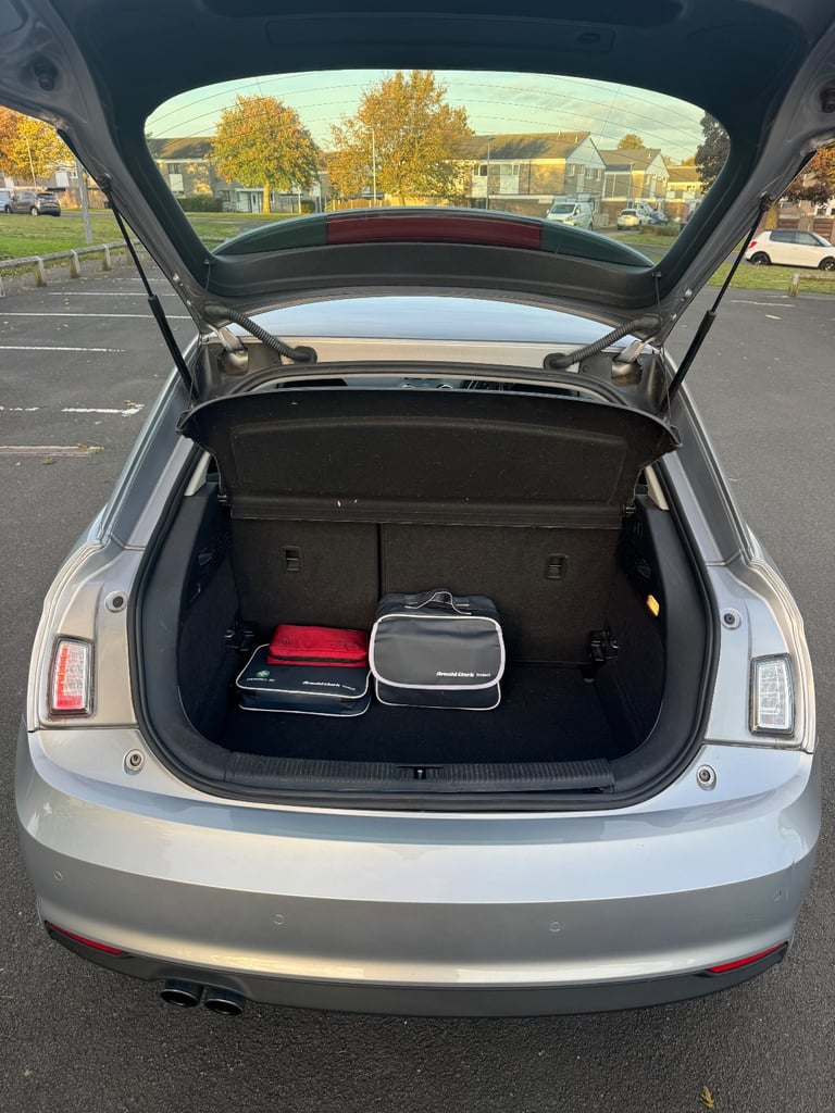 Audi, A1, Hatchback, 2015, Manual, 1395 (cc), 3 doors