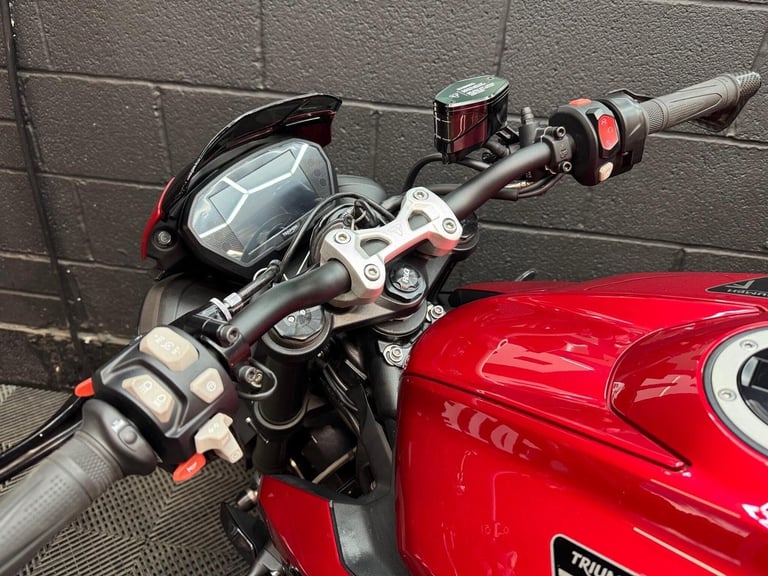 2023 Triumph Street Triple 765 765 RS X-ring Euro 5