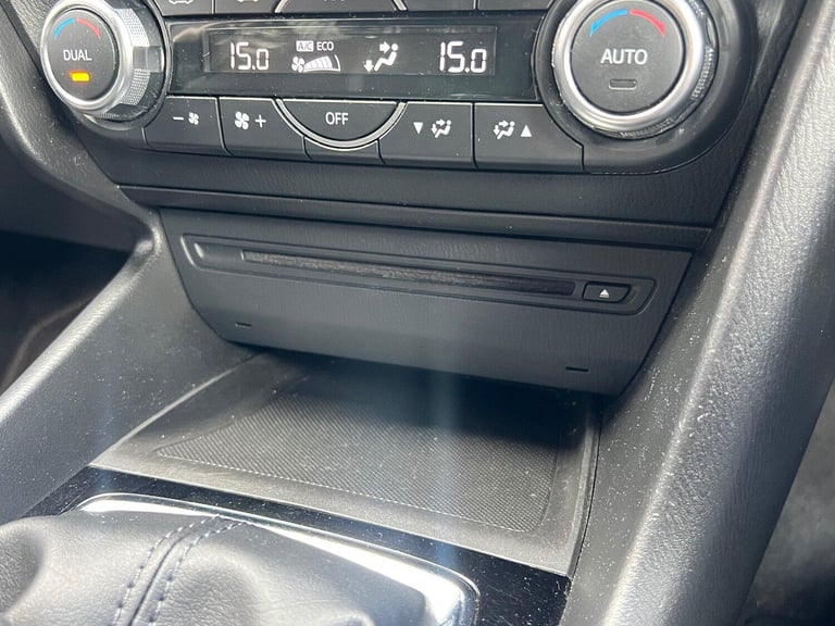 MAZDA MAZDA3 2.0 SKYACTIV-G SE-L Nav 2017