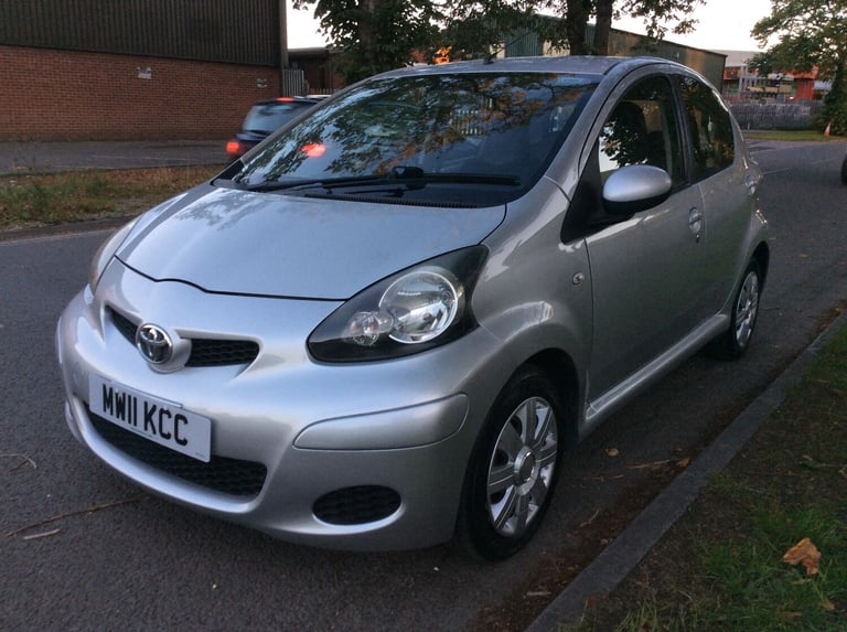2011 Toyota AYGO 1.0 VVT-i Ice 5dr HATCHBACK Petrol Manual