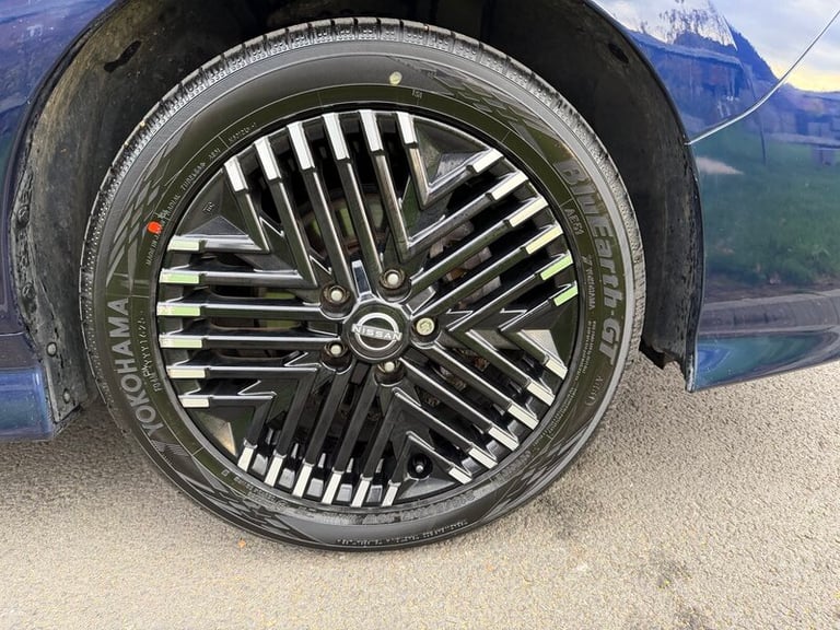  Nissan Leaf LEAF N-connecta 5dr Hatchback Electric Automatic