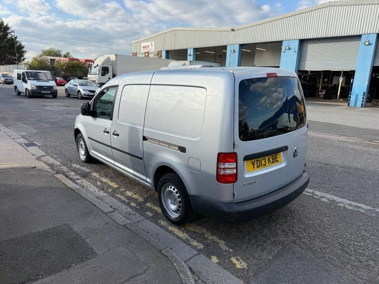2013 13 VOLKSWAGEN CADDY MAXI 1.6 TDI C20 MAXI PANEL VAN 5DR DIESEL MANUAL FWD (
