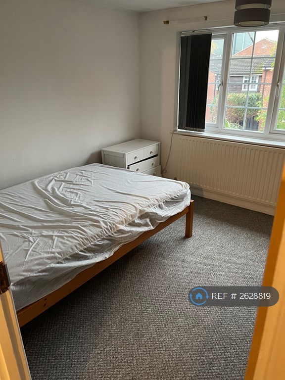2 bedroom house in Bluecoat Close, Nottingham, NG1 (2 bed) (#2628819)