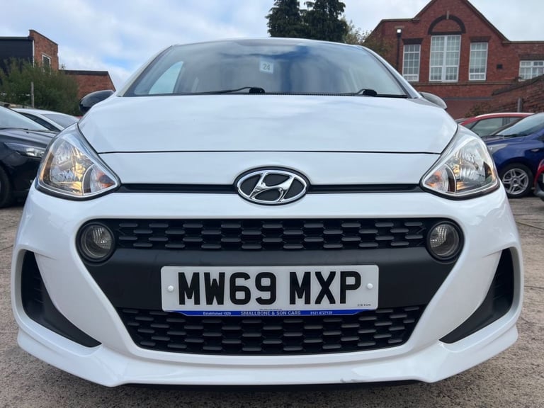 2019 Hyundai i10 1.0 Play 5dr HATCHBACK PETROL Manual