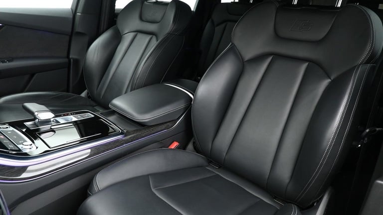 2022 Audi Q7 3.0 TFSI V6 55 Black Edition SUV 5dr Petrol Tiptronic quattro Euro 6 (s/s) SUV Petro...