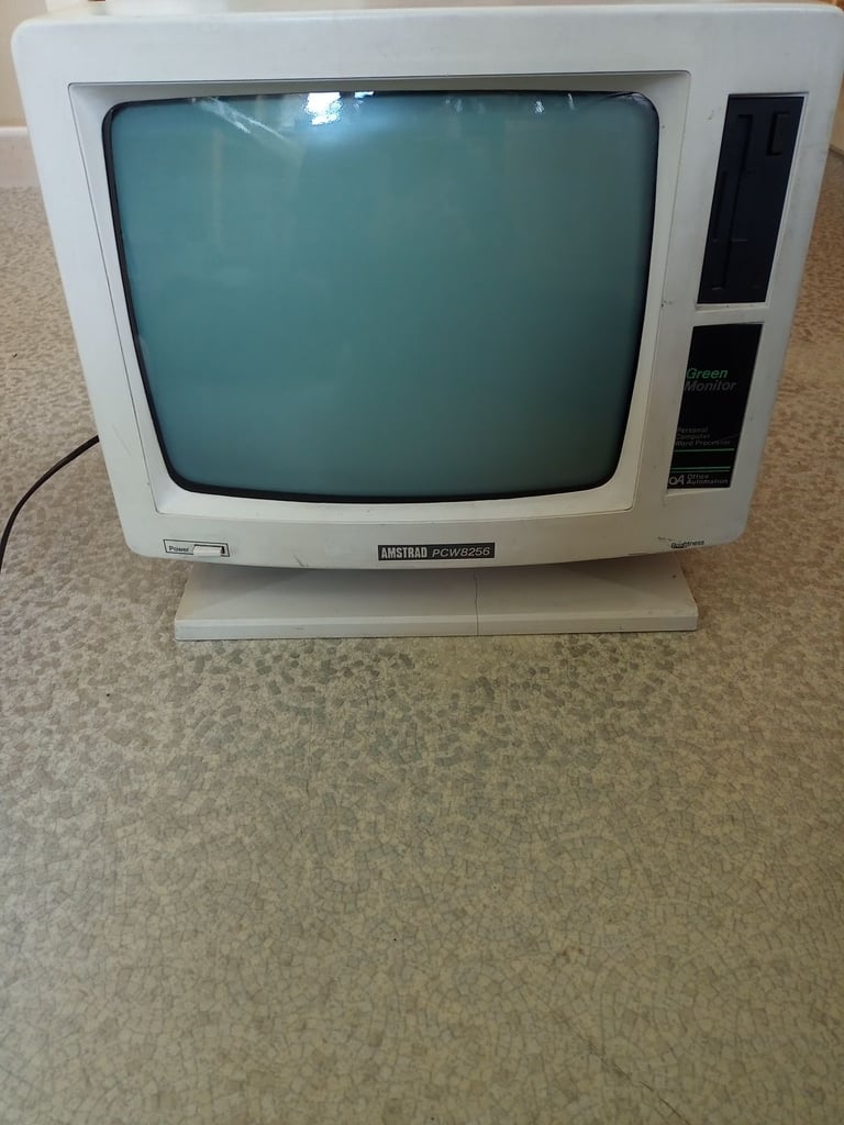 Amstrad PCW8256 green monitor