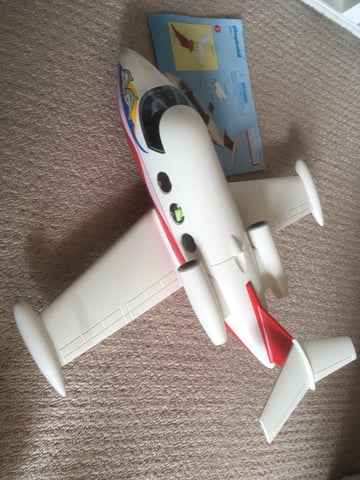 Playmobil best sale summer jet