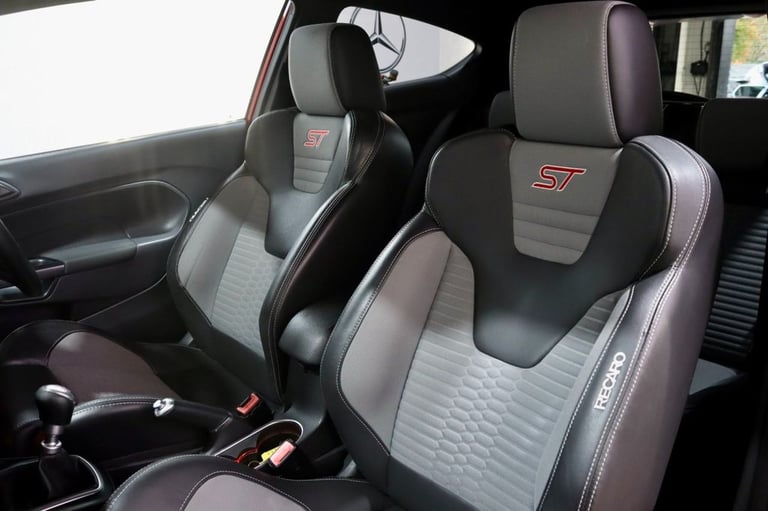 2015 Ford Fiesta 1.6 EcoBoost ST-2 3dr HATCHBACK PETROL Manual