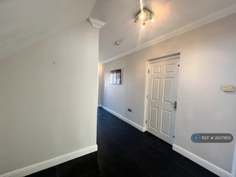 4 bedroom house in Friern Close, Cheshunt, Waltham Cross, EN7 (4 bed) (#2637950)